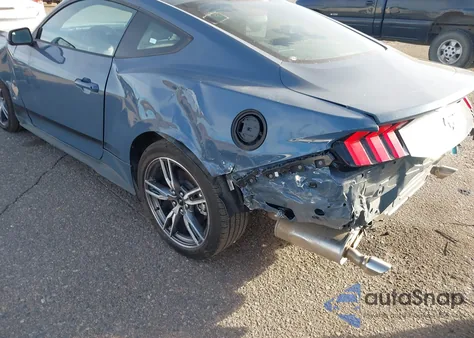 2025 Ford Mustang Ecoboost Fastback z USA, uszkodzony, nr VIN 1FA6P8TH6S5109161